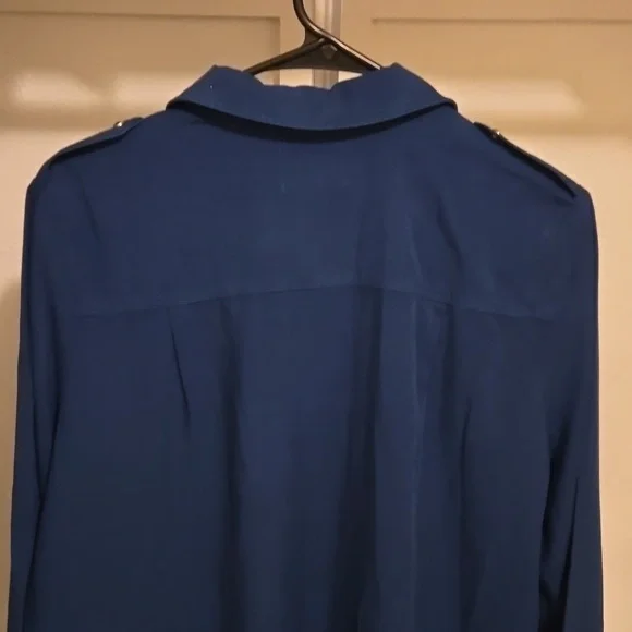 Sezane Davina Long Sleeve Snap Closure Shirt - Picture 8 of 11